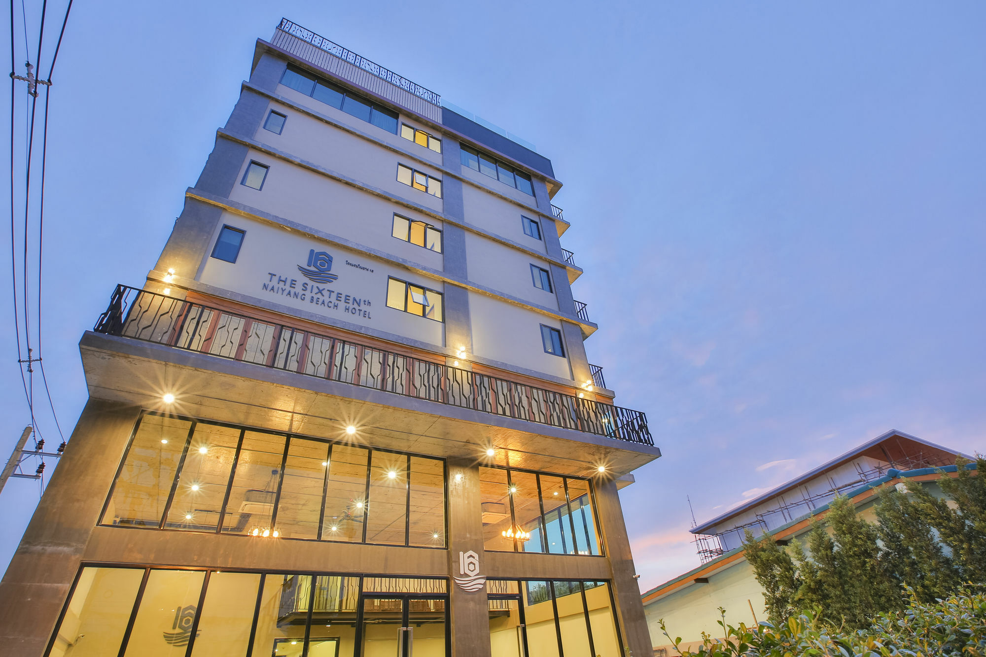 The Sixteenth Naiyang Beach Hotel Sha Plus Nai Yang Bagian luar foto